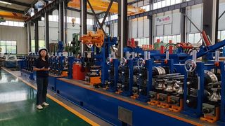 Volautomatische metalen ERW-pijp die machinebuislasmachine pijpmolen maakt