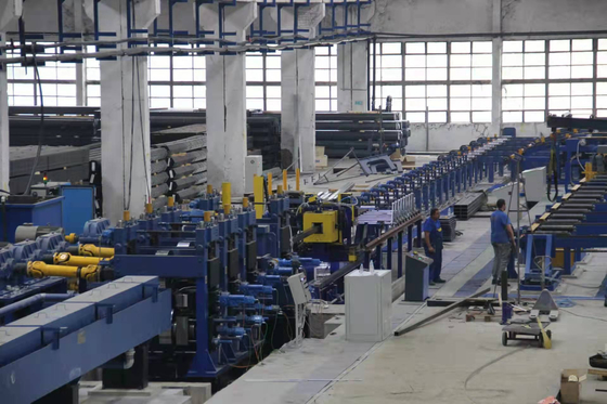 Hoogfrequente gelaste pijpleiding Direct Forming Square PLC Control 250x250x12mm