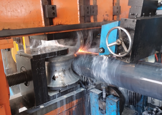 HG273 Dikte 2-4mm gegalvaniseerd koolstofstaal Lasbuis Vierkante buismolen