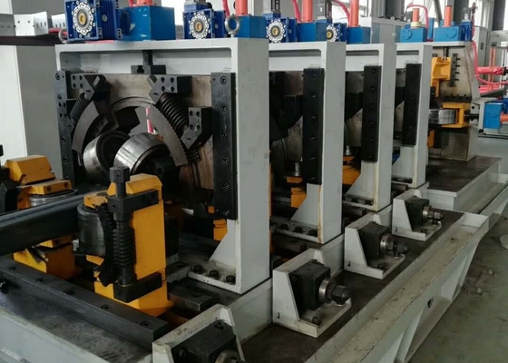 Gebouw rechtnaad automatische buismachine 75m/min