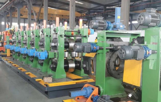 Hoogfrequente gelaste buisfabriek Hg530 Hf gelaste buisfabriek Grote diameter 325mm-530mm Machine
