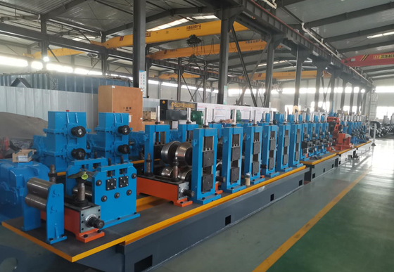 Precision Tube Mill Machine Blauwe dikte 1-3 mm Hoogfrequente gelaste buis