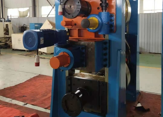 Precision Tube Mill Diameter 76mm-153mm Snelheid 60m / min Grote API Pipe Blauw