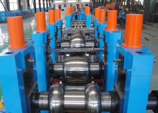 Diameter 25mm-95mm Carbon Steel Tube Mill Machinesnelheid Snelle snelheid 100m/min
