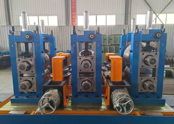 50m/min Vormingssnelheid ERW Pipe Tube Mill Las voor 6-12mm Pipe Dikte