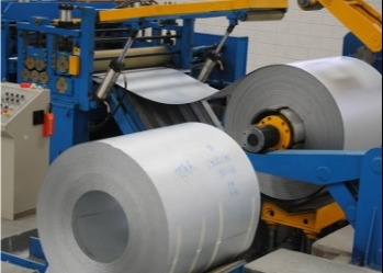 Gewicht van de spoel Max 35000Kg 3~14mm×1600mm Metalen spoel staal snijmachine