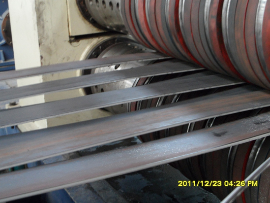 Zware hoge snelheid staal slitter voor roestvrij staal aluminium staal slitsmachine