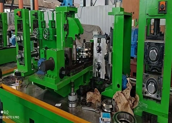 114Mm Min Dikte 1,5Mm Lage legeringsbuismachine met hoge productiviteit Productielijn voor stalen buizen