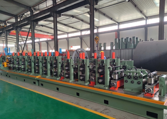 Verstelbare grootte 114-219 mm Stalen vierkantbuismolen Maximale snelheid 120 mm/min