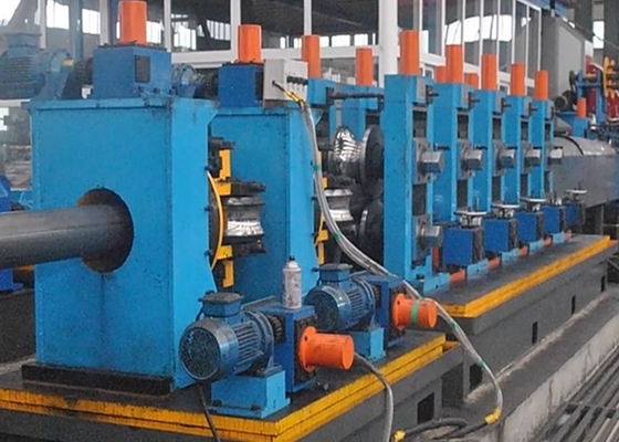 Hoogfrequente gelaste pijplijn Hg 165.2x9 7 &quot; Erw Steel Pipe Mill Construction Rolling Machine