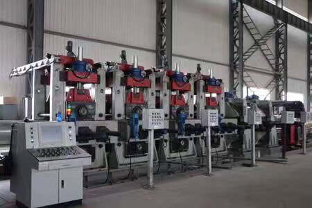 Gepersonaliseerd ontwerp ISO9001 voor buismachines rechtstreeks vormgevende vierkantbuismolen