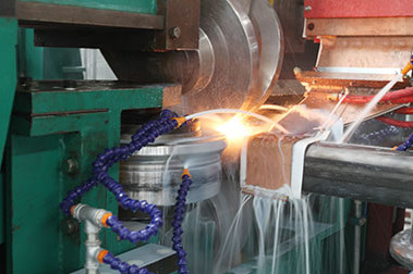 Gepersonaliseerd ontwerp ISO9001 voor buismachines rechtstreeks vormgevende vierkantbuismolen