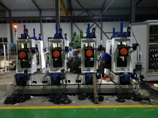 Gegalvaniseerde staalpijpfreesmachine 100m/min Freesnelheid Vierkante buisfreesmachine