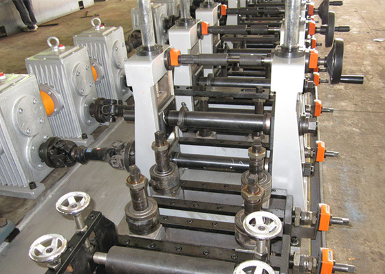 Verstelbare grote grootte roestvrijstalen pijpen fabricage machine voor 50 mm diameter