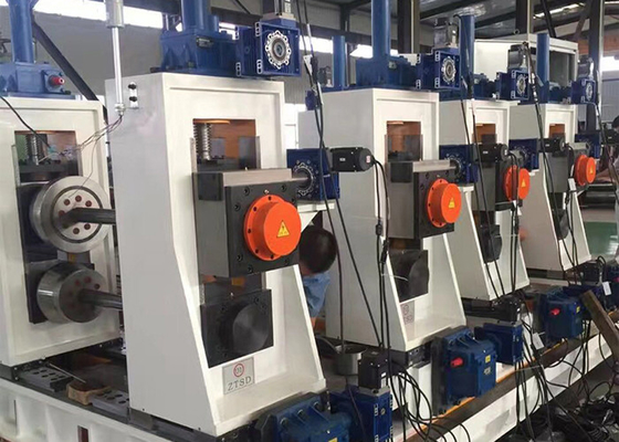 Gepersonaliseerde automatische gelaste buismachine laag energieverbruik automatische buismolen