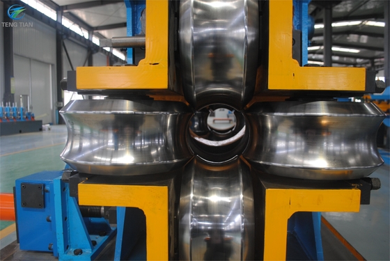 Hoge frequentie gelaste buisfabriek PLC Elektrische gelaste buisfabriek 0-70m/min Rollforming