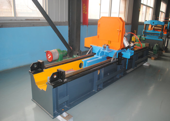 CNC-machine voor het bewerken van ronde buizen