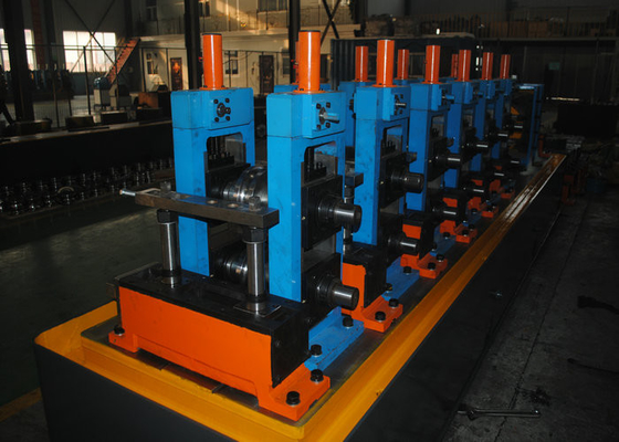 Staal ERW High Frequency Welded Pipe Mill voor de productie van vierkantbuizen