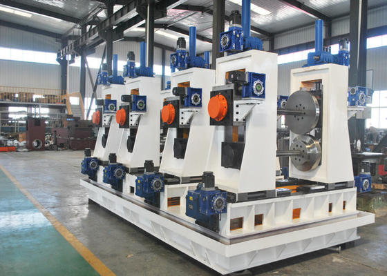 Servo-automatische aanpassingspijpmachine Vierkante buismolen