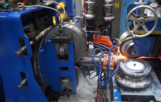 ERW Pipe Mill HF Welding Run Out Table Verstelbare grootte voor energievoorziening