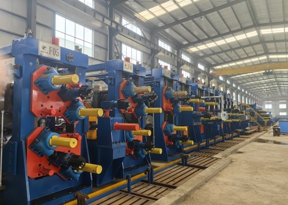 ERW Pipe Mill met automatische scheer- en lasmachine voor koolstofstaalpijpen