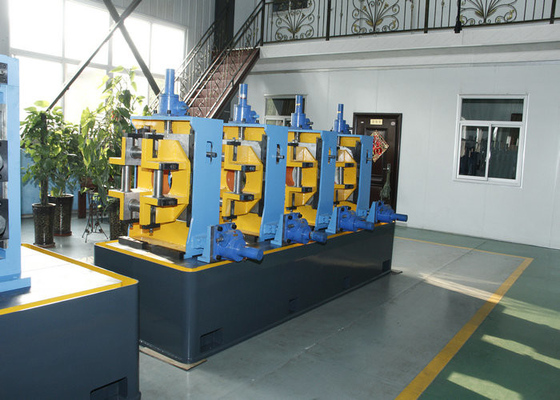 Gegalvaniseerd koolstofstaal 50m / min snelheid Pipe Mill Machine