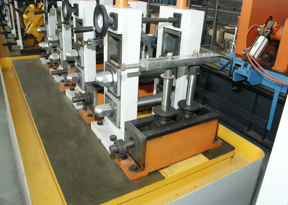 machine voor het vervaardigen van hoogfrequente gelaste buizen voor ronde en vierkante buizen